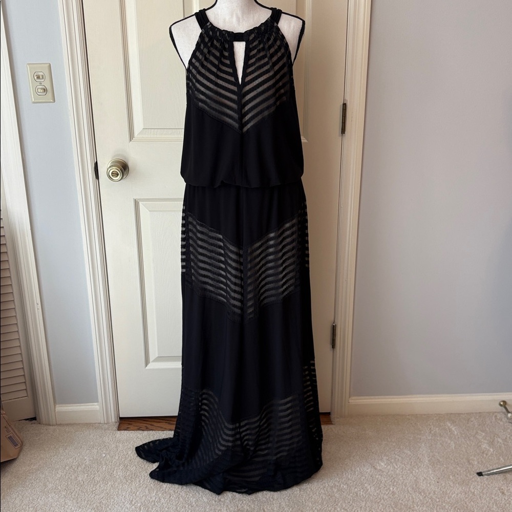 London Times Maxi High Neck Halter Sleeveless Black Chevrons Dress size 12 - Picture 3 of 10